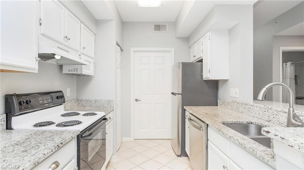 4620 Saint Croix Ln 914, Naples, FL 34109-9