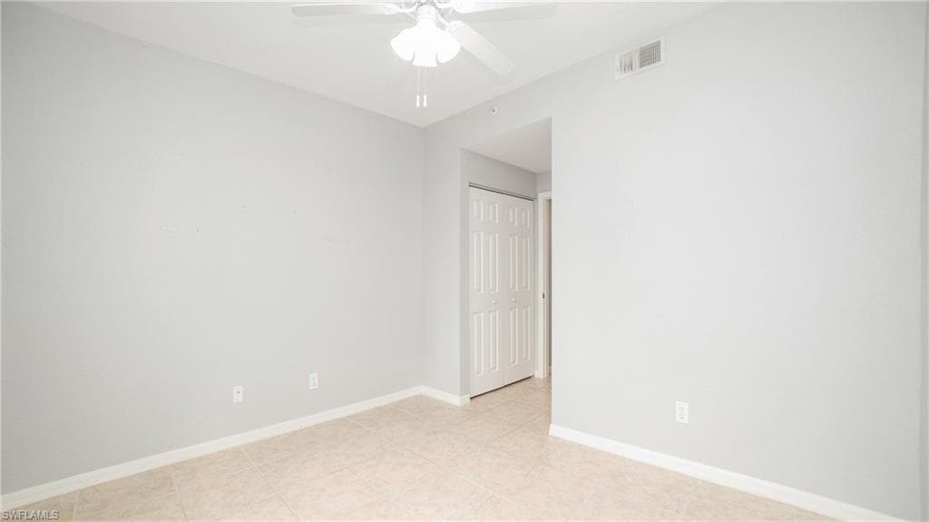 4620 Saint Croix Ln 914, Naples, FL 34109-13