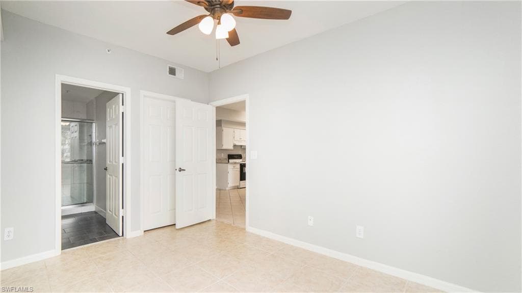 4620 Saint Croix Ln 914, Naples, FL 34109-16