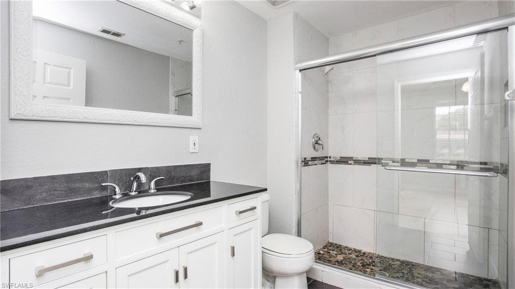 4620 Saint Croix Ln 914, Naples, FL 34109-20