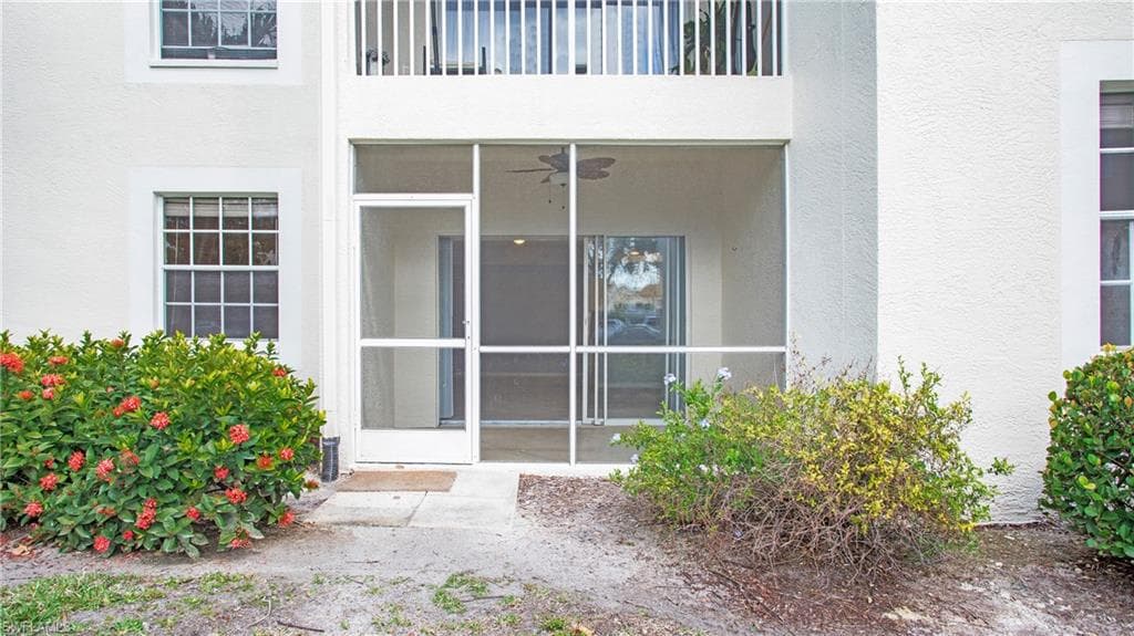 4620 Saint Croix Ln 914, Naples, FL 34109-26
