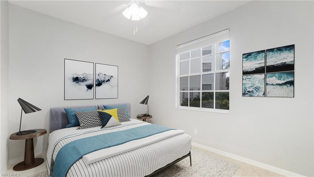 4620 Saint Croix Ln 914, Naples, FL 34109-8