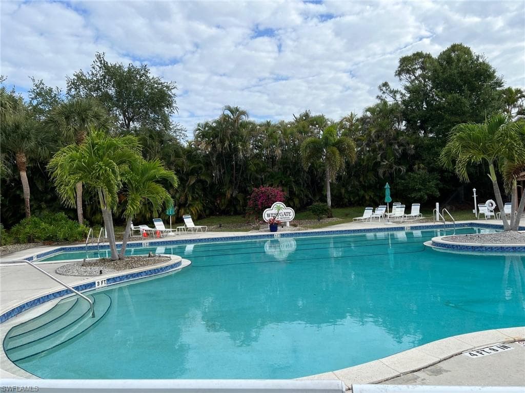 1180 Sarah Jean Cir G202, Naples, FL 34110-24