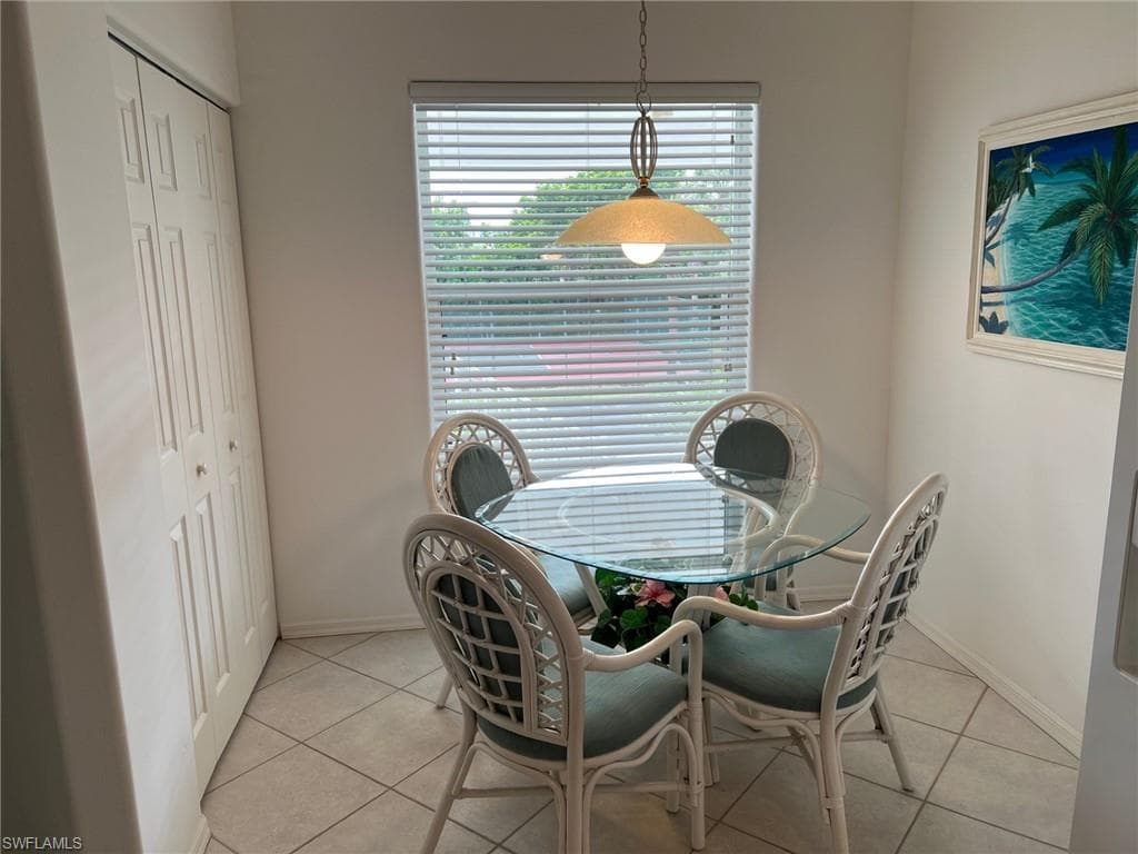 1180 Sarah Jean Cir G202, Naples, FL 34110-7