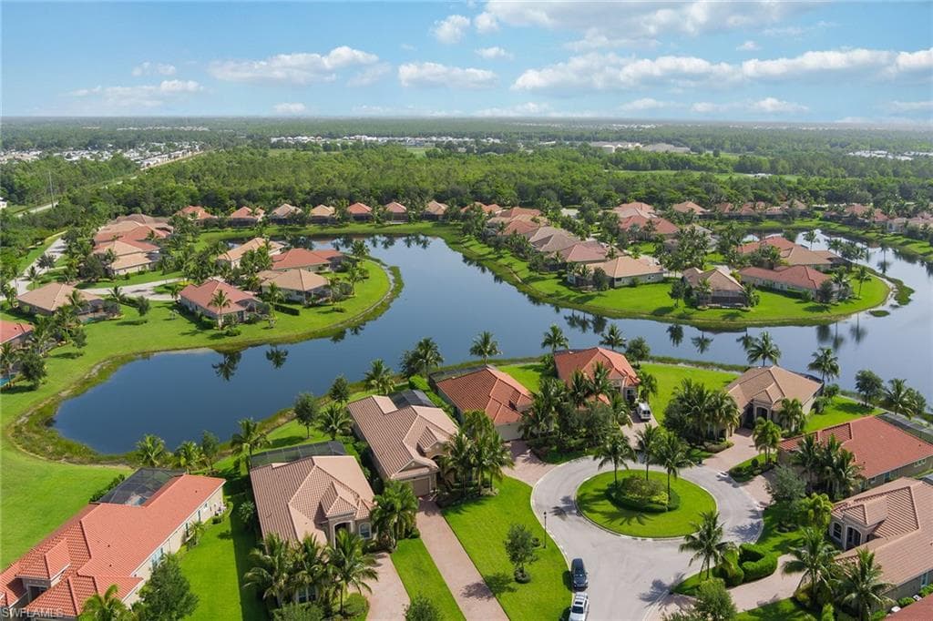 9395 Nicolo Ct, Naples, FL 34114-40