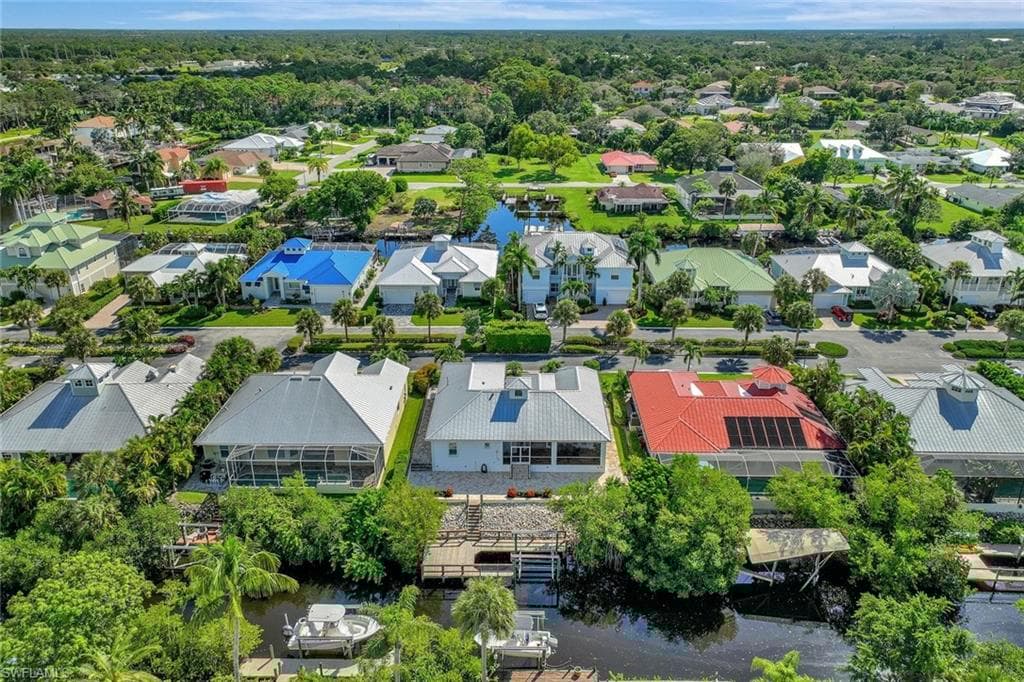 27080 Flamingo Dr, Bonita Springs, FL 34135-38