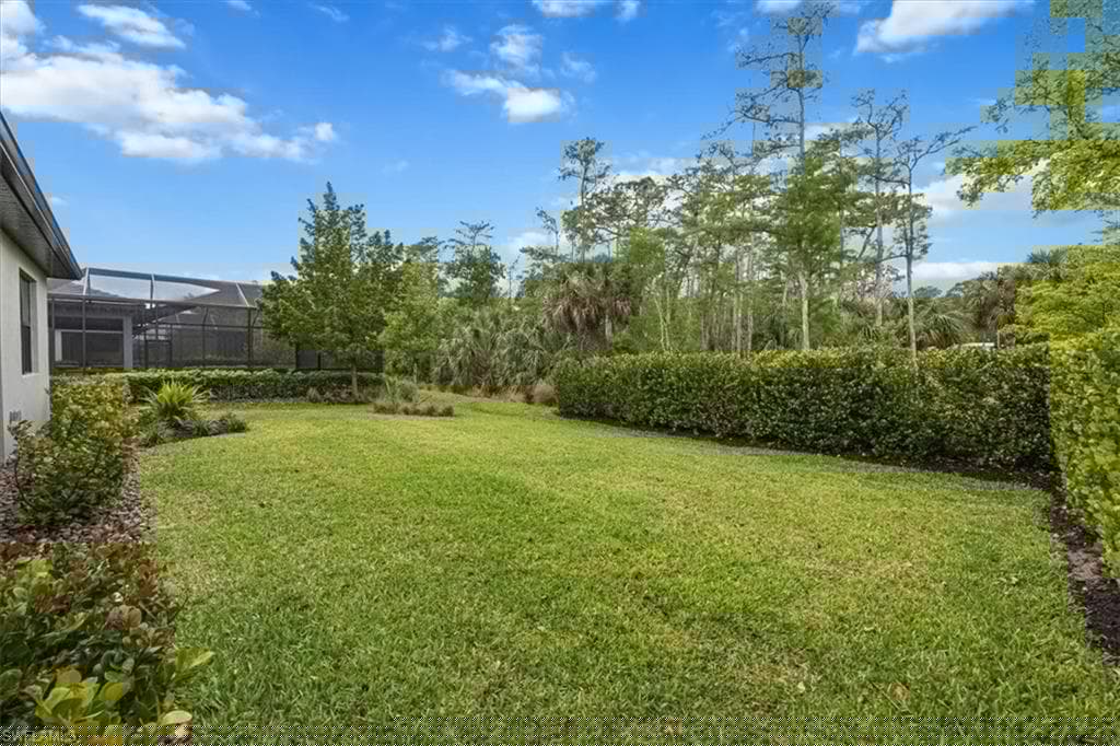 10335 Ventana Ln, Naples, FL 34120-24