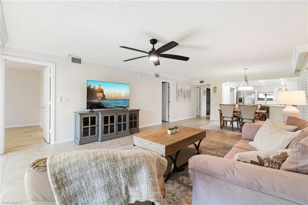 1526 Oyster Catcher Pt 1526a, Naples, FL 34105-11