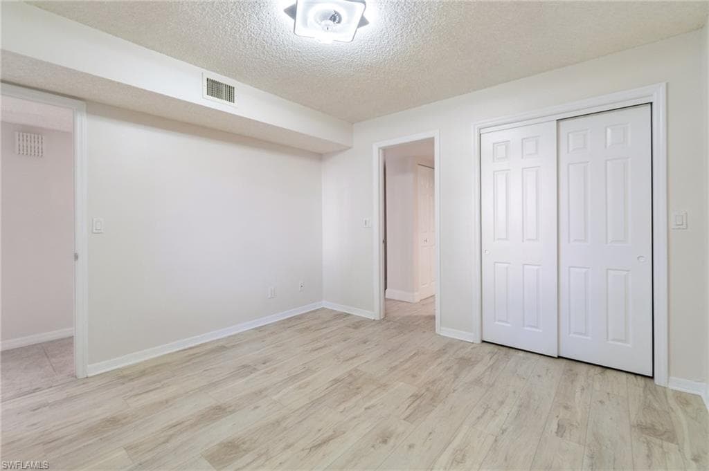 1526 Oyster Catcher Pt 1526a, Naples, FL 34105-22