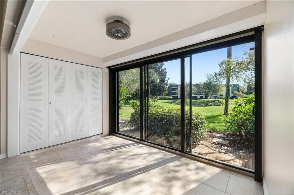 1526 Oyster Catcher Pt 1526a, Naples, FL 34105-26