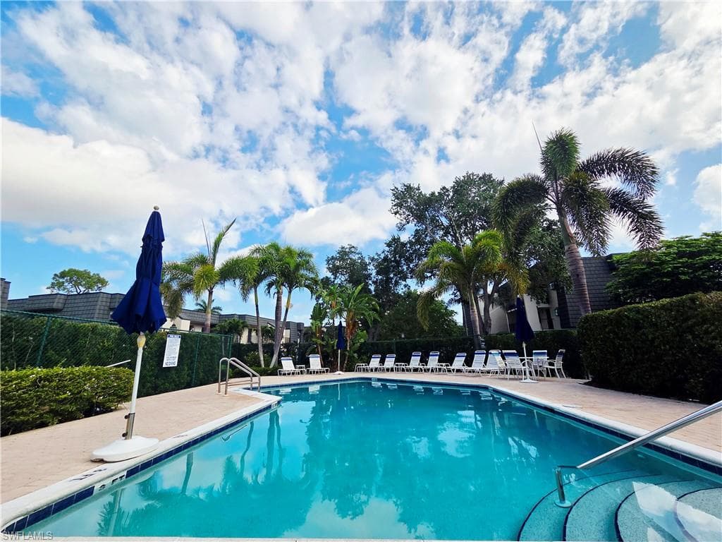 1526 Oyster Catcher Pt 1526a, Naples, FL 34105-31