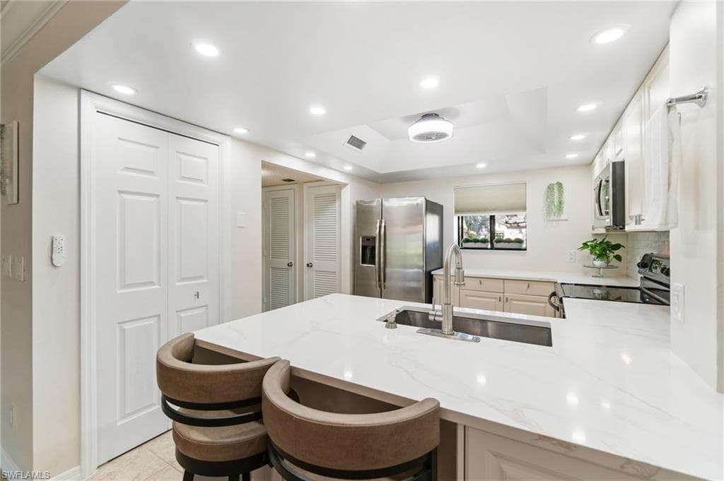 1526 Oyster Catcher Pt 1526a, Naples, FL 34105-3