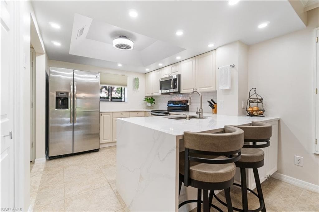 1526 Oyster Catcher Pt 1526a, Naples, FL 34105-4