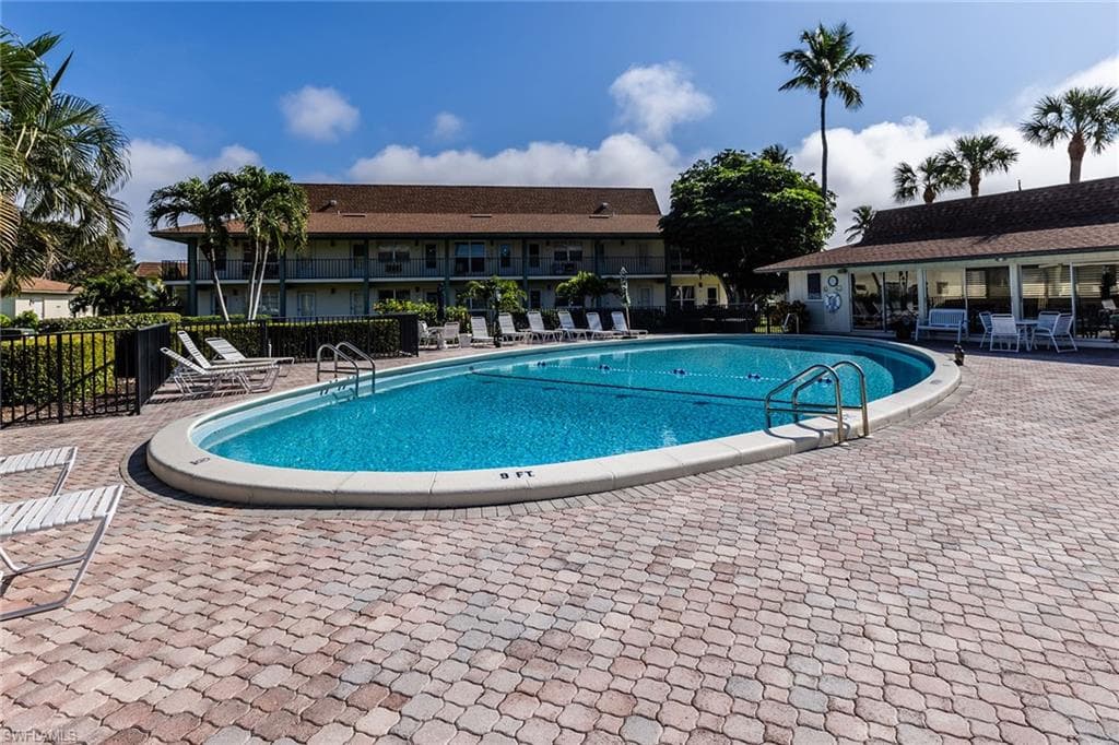 235 Seaview Ct G1, Marco Island, FL 34145-11