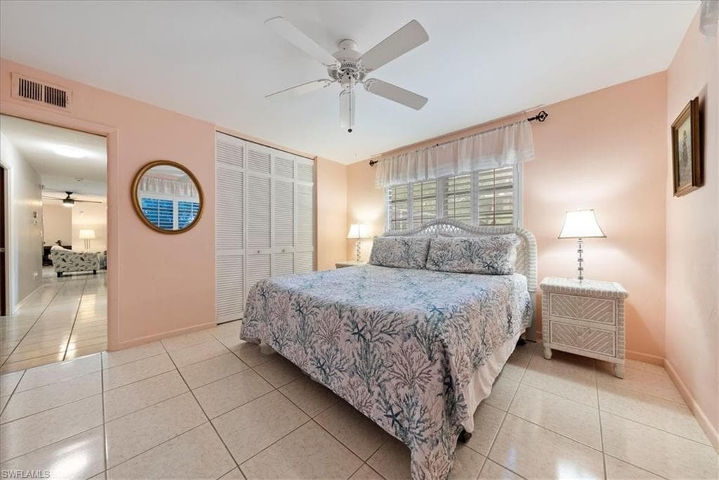 1147 Shady Rest Ln, Naples, FL 34103-16