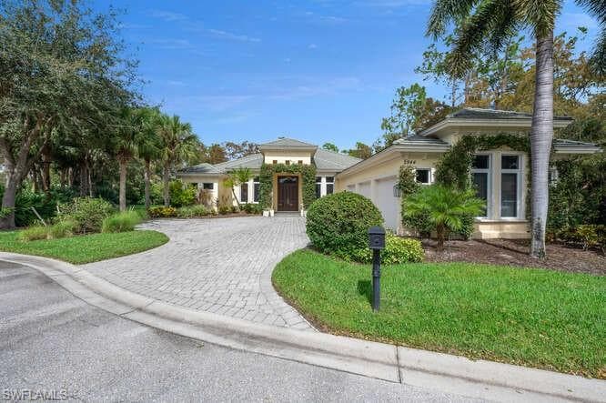 2944 Mona Lisa Blvd, Naples, FL 34119-3