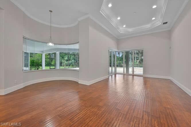 2944 Mona Lisa Blvd, Naples, FL 34119-7