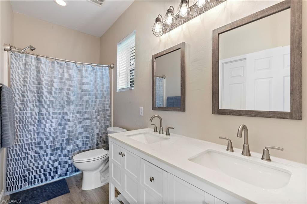 462 Tallwood St 101, Marco Island, FL 34145-21