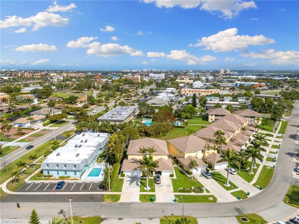462 Tallwood St 101, Marco Island, FL 34145-37