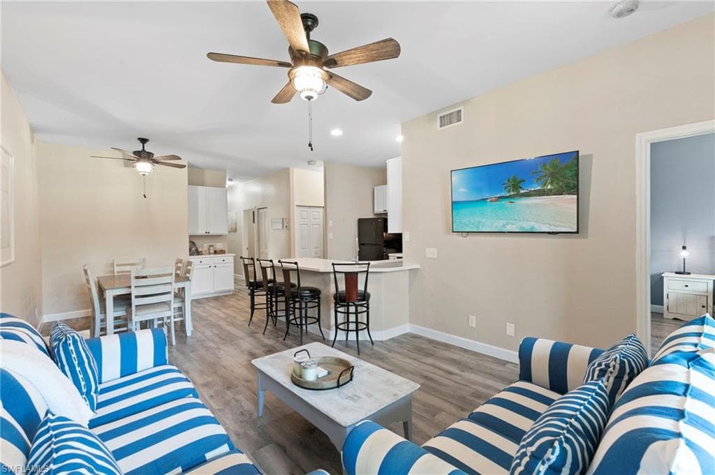 462 Tallwood St 101, Marco Island, FL 34145-5