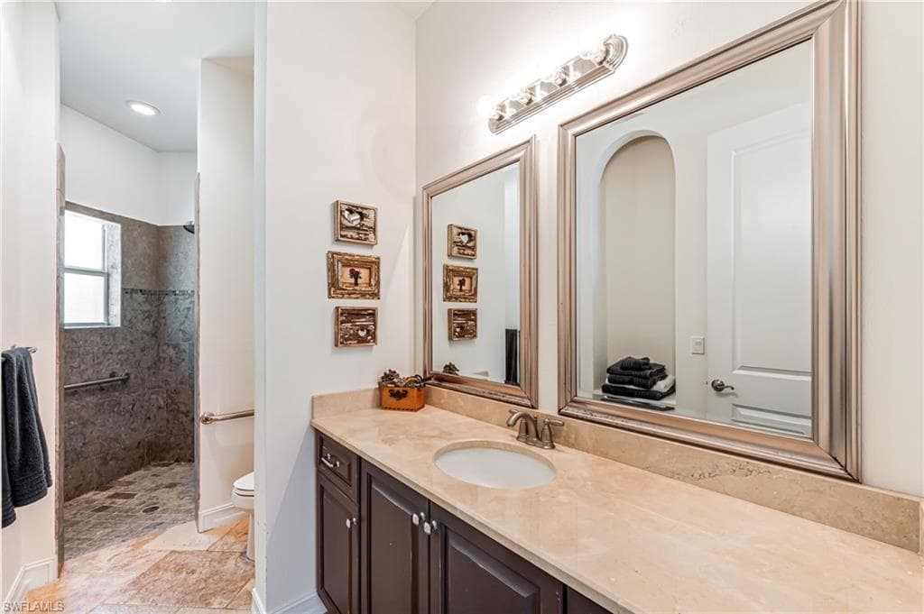 111 17th St NW, Naples, FL 34120-43