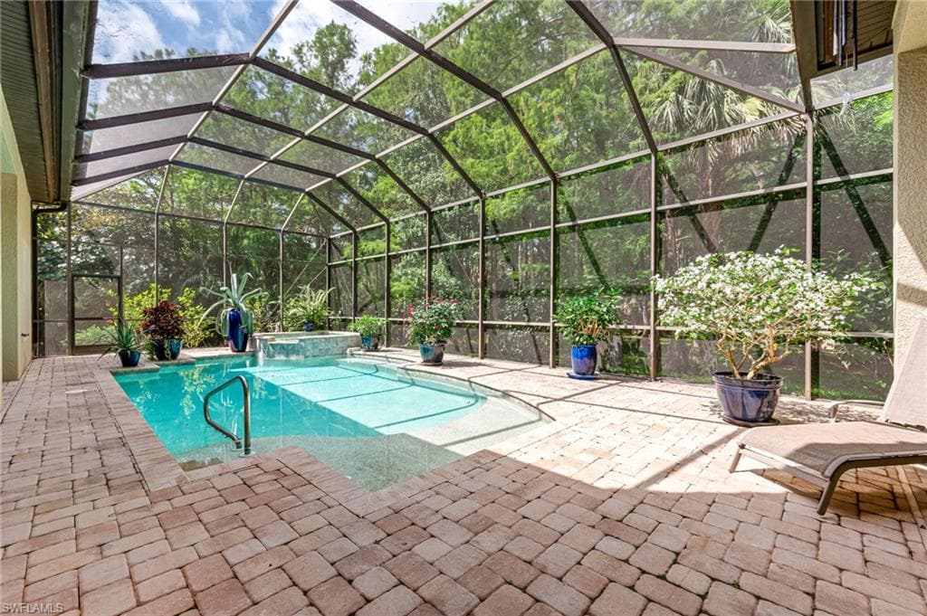 111 17th St NW, Naples, FL 34120-45