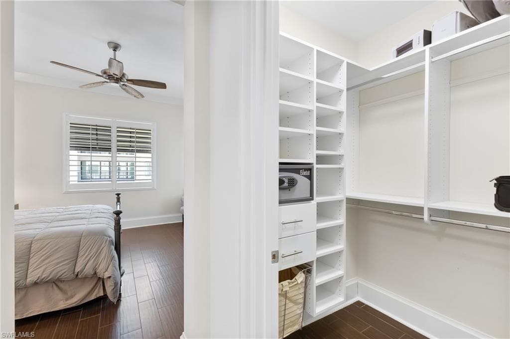 1030 3rd Ave S 319, Naples, FL 34102-24