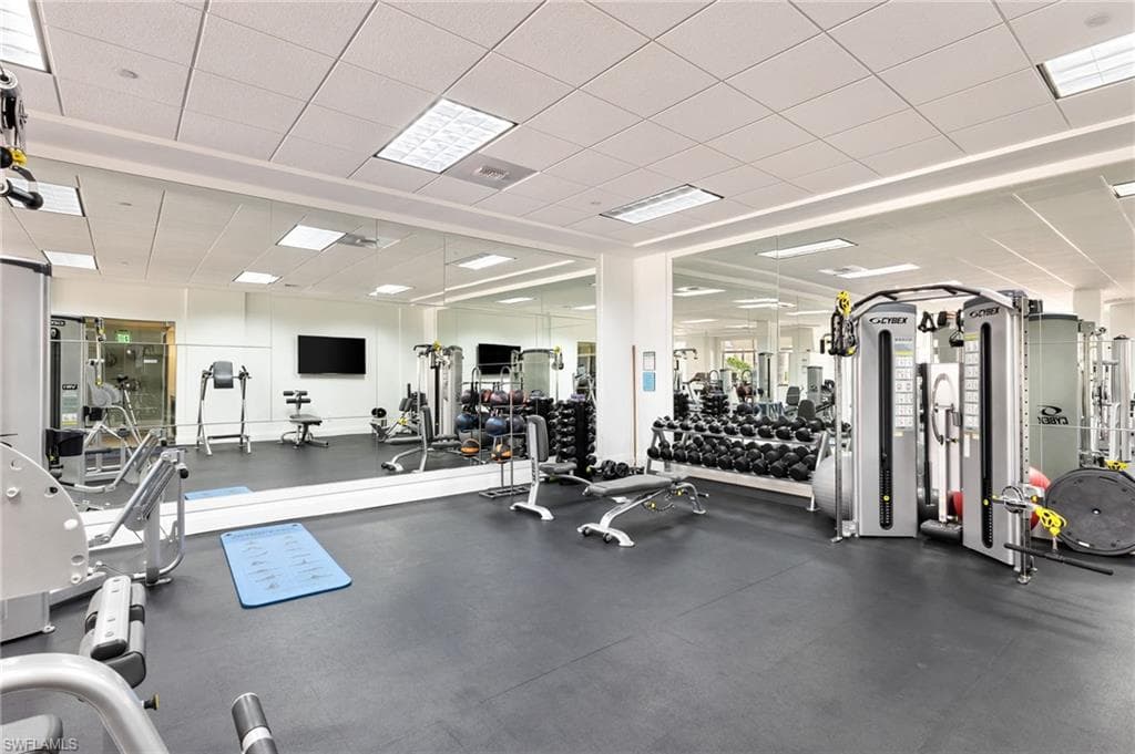 1030 3rd Ave S 319, Naples, FL 34102-48