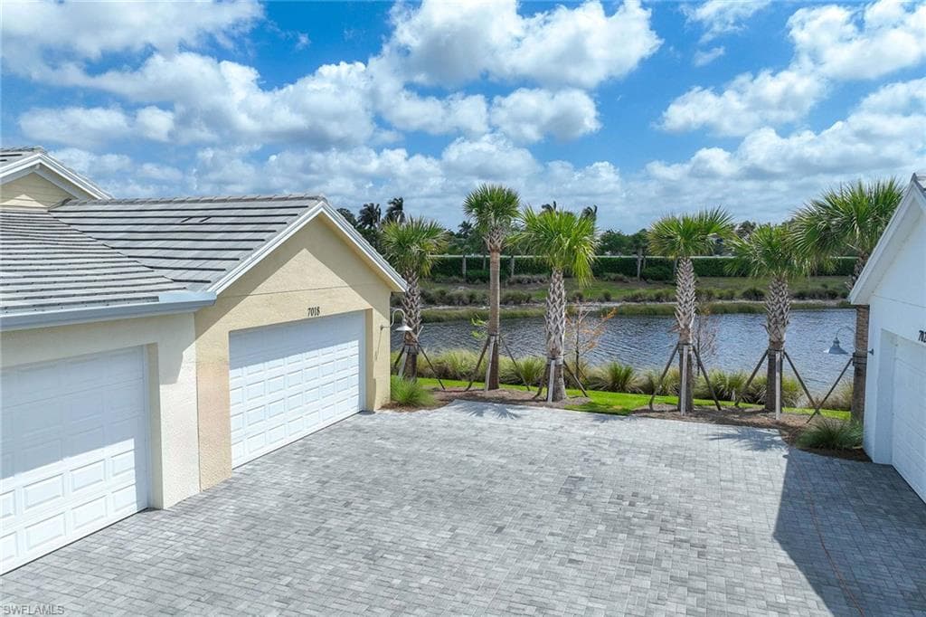 7018 Saona Ct, Naples, FL 34113-22