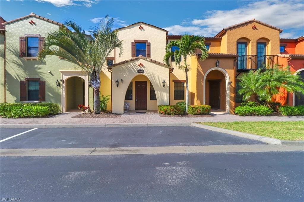 9065 Albion Ln N 4903, Naples, FL 34113-16
