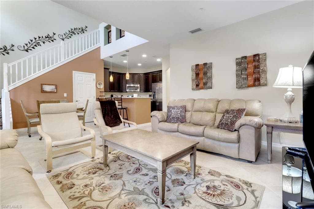 9065 Albion Ln N 4903, Naples, FL 34113-1