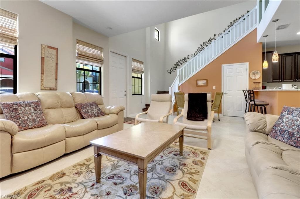 9065 Albion Ln N 4903, Naples, FL 34113-4