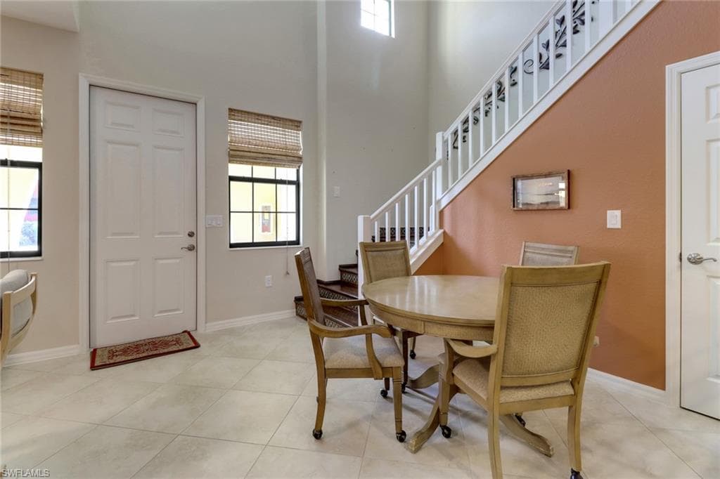 9065 Albion Ln N 4903, Naples, FL 34113-7