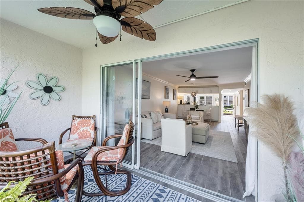 3062 Sandpiper Bay Cir K103, Naples, FL 34112-27