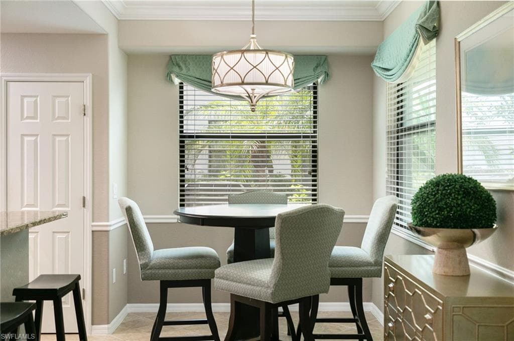 3161 Aviamar Cir 101, Naples, FL 34114-10