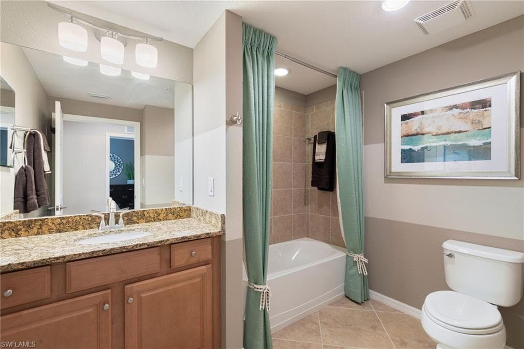 3161 Aviamar Cir 101, Naples, FL 34114-26