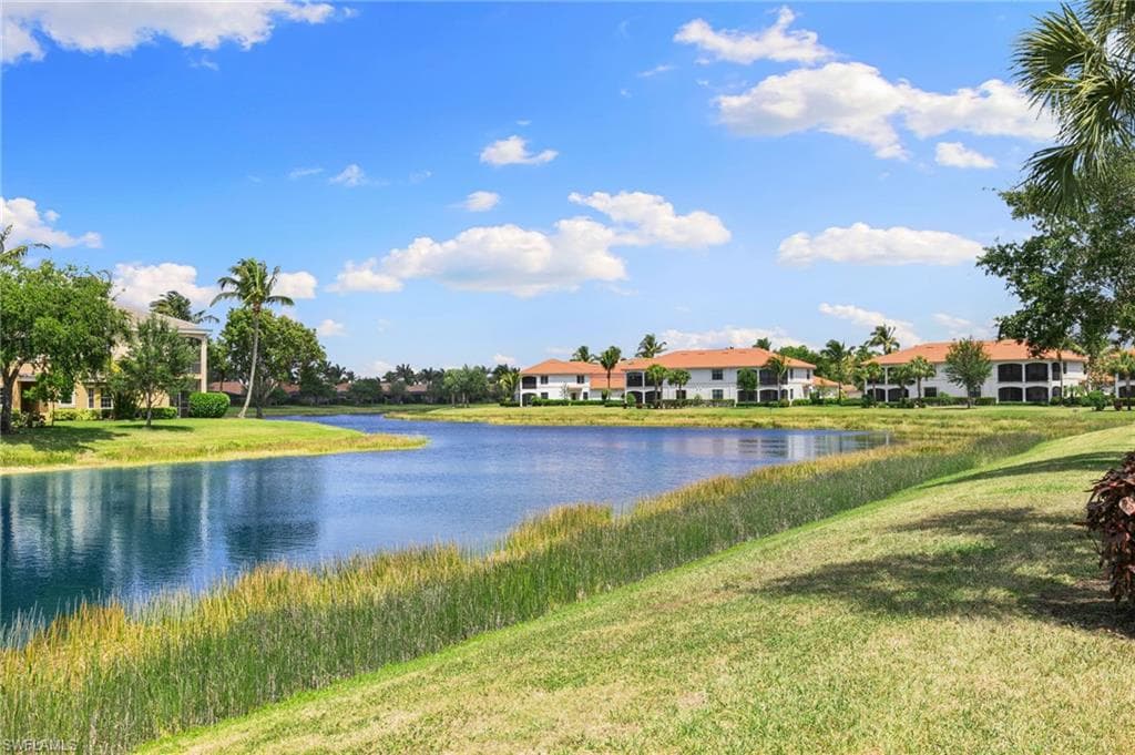 3161 Aviamar Cir 101, Naples, FL 34114-32