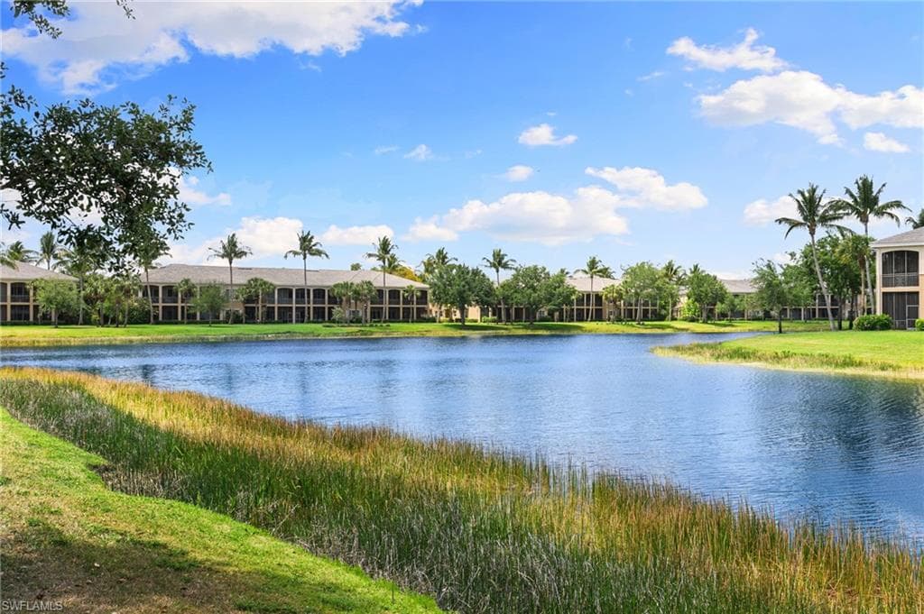 3161 Aviamar Cir 101, Naples, FL 34114-33