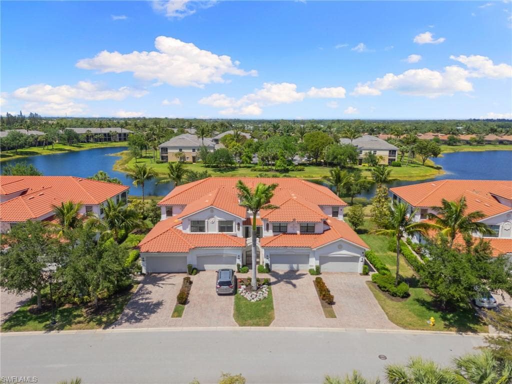 3161 Aviamar Cir 101, Naples, FL 34114-38