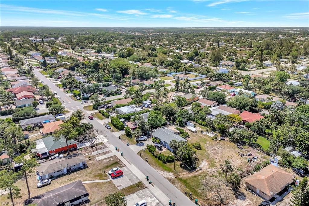5421 Martin St, Naples, FL 34113-16