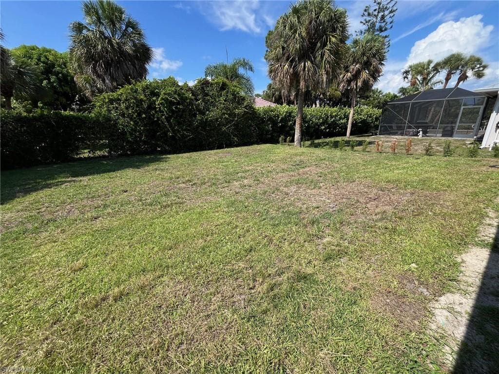 2285 River Reach Dr, Naples, FL 34104-31