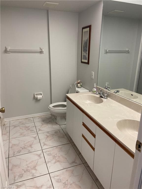 157 Wading Bird Cir K201, Naples, FL 34110-9