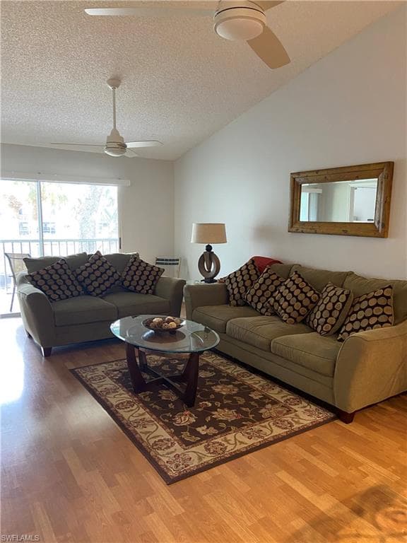 157 Wading Bird Cir K201, Naples, FL 34110-2