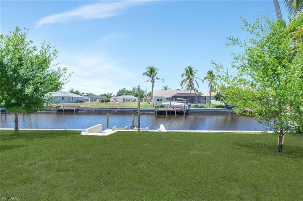 2226 19th Pl, Cape Coral, FL 33990-39