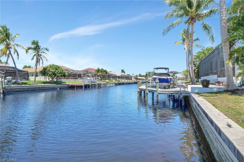 2226 19th Pl, Cape Coral, FL 33990-4