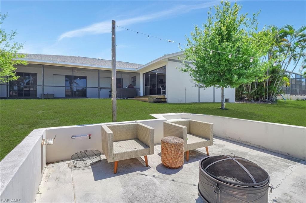 2226 19th Pl, Cape Coral, FL 33990-5