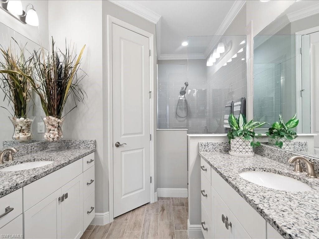 2138 Marquesa Cir, Naples, FL 34112-12