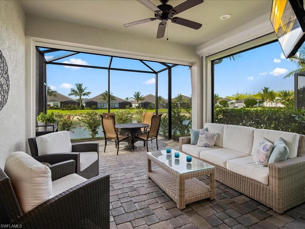 2138 Marquesa Cir, Naples, FL 34112-18