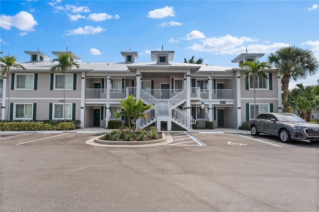 7915 Mahogany Run Ln 1126, Naples, FL 34113-38