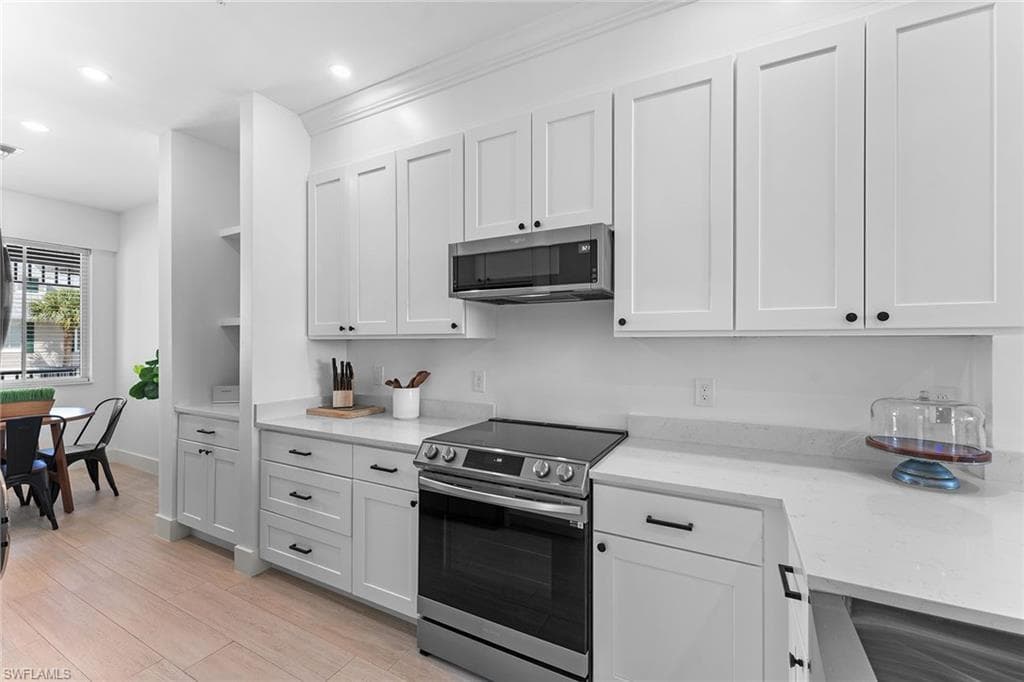 7915 Mahogany Run Ln 1126, Naples, FL 34113-6